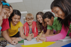 A picture of students working collaboratively.